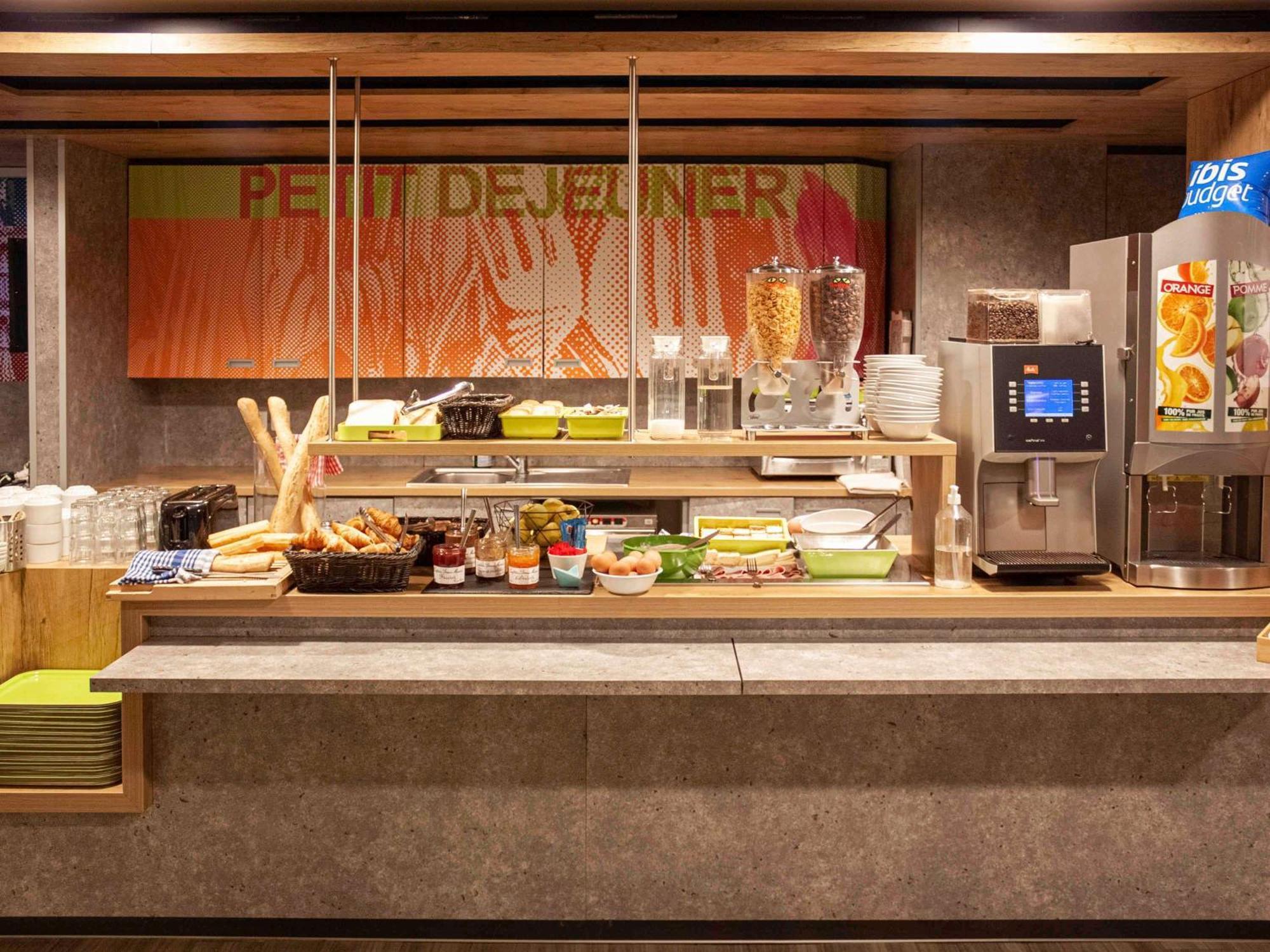 Ibis Budget Limoges Nord Экстерьер фото